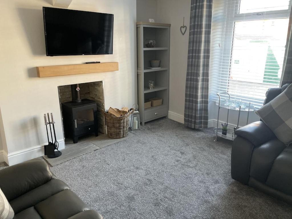 Quirky Cottage In The Centre Of Penrith With A Hot Tub Esterno foto